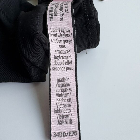 4 Victoria Secret T-shirt Lightly Lined Wireless Bras - 34DD - Picture 2 of 2